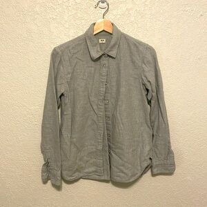 UNIQLO grey flannel shirt